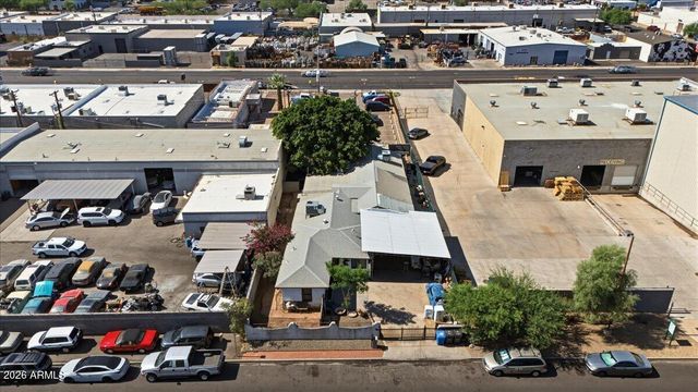 4221 E MAGNOLIA Street, Phoenix, AZ 85034