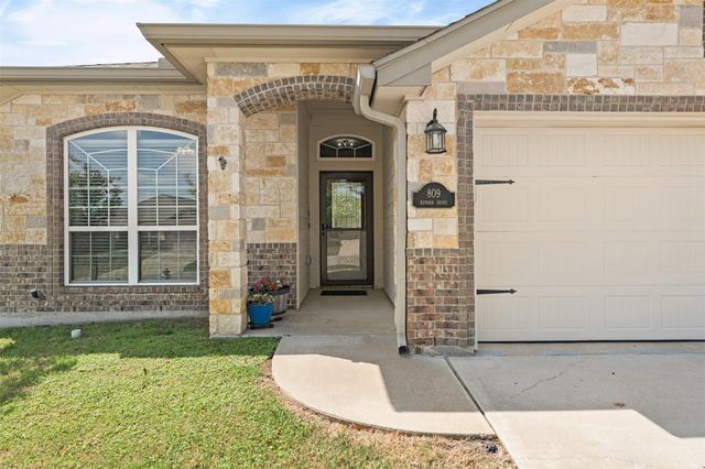 809 Kendra DR, Temple, TX 76502