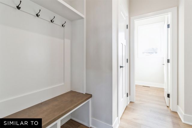 2802 NW Fairfield Court, Ankeny, IA 50023