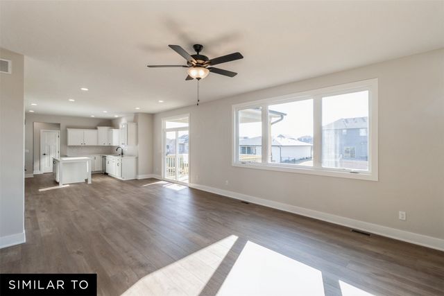 2802 NW Fairfield Court, Ankeny, IA 50023