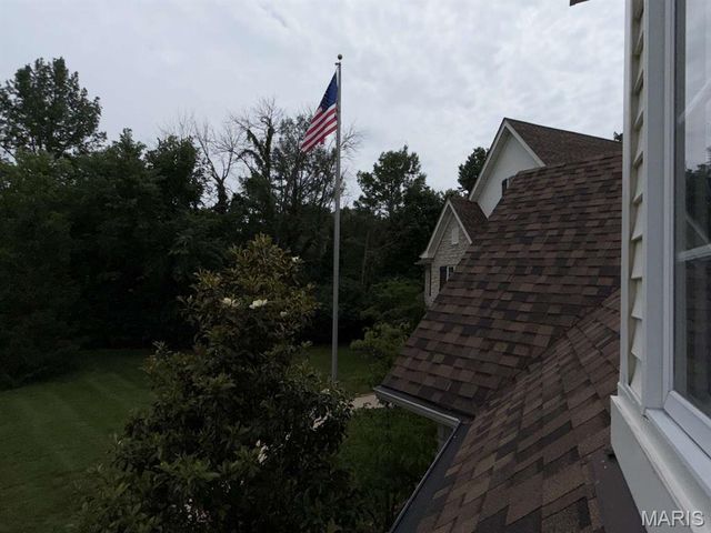 2457 Town and Country Lane, Town And Country, MO 63131