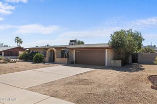 4001 E BECKER Lane, Phoenix, AZ 85028