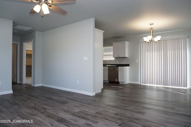 528 KINLEIGH DRIVE, Fulton, MO 65251