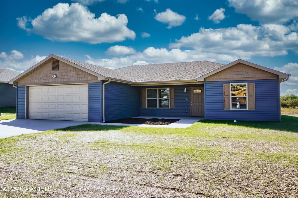 528 KINLEIGH DRIVE, Fulton, MO 65251