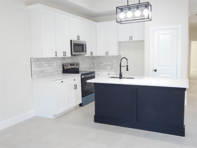 16971 W Juneau, Montgomery, TX 77316