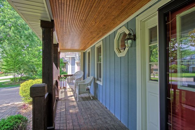0S461 Madison Street, Winfield, IL 60190