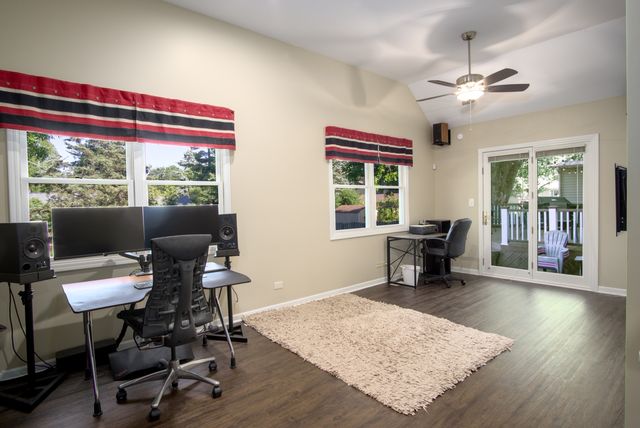 0S461 Madison Street, Winfield, IL 60190