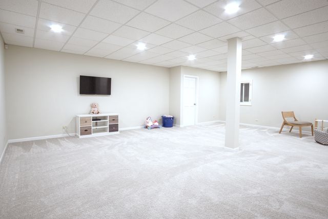 0S461 Madison Street, Winfield, IL 60190