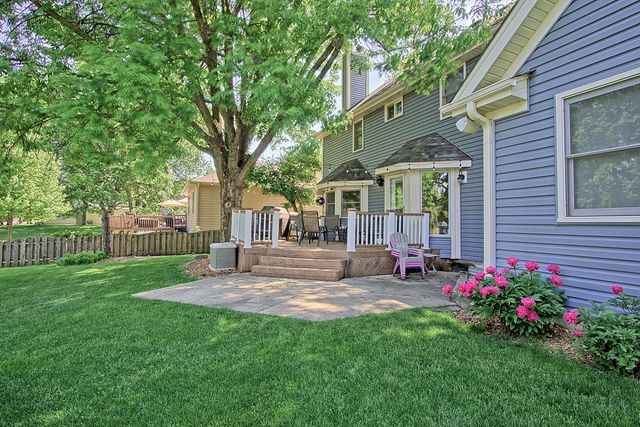 0S461 Madison Street, Winfield, IL 60190