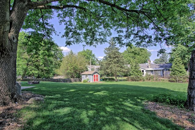 0S461 Madison Street, Winfield, IL 60190