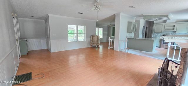 5566 OREGON Trail, Middleburg, FL 32068