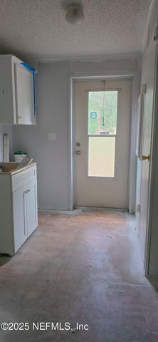 5566 OREGON Trail, Middleburg, FL 32068