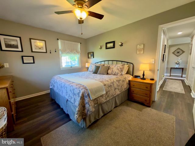 234 WHEAT RD, Buena, NJ 08310