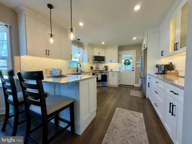 234 WHEAT RD, Buena, NJ 08310