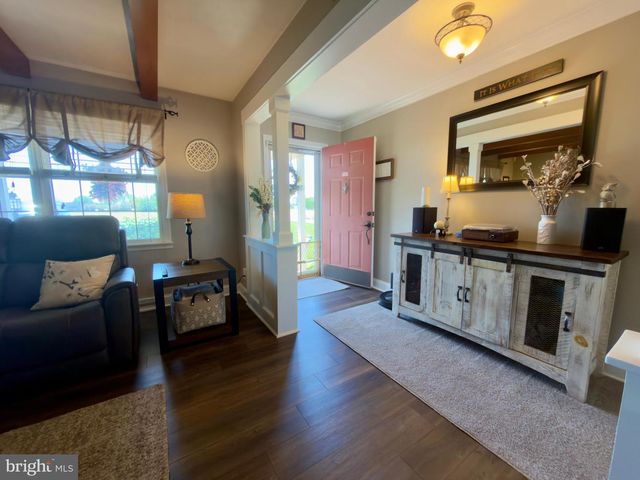 234 WHEAT RD, Buena, NJ 08310