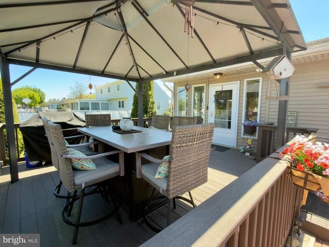 234 WHEAT RD, Buena, NJ 08310