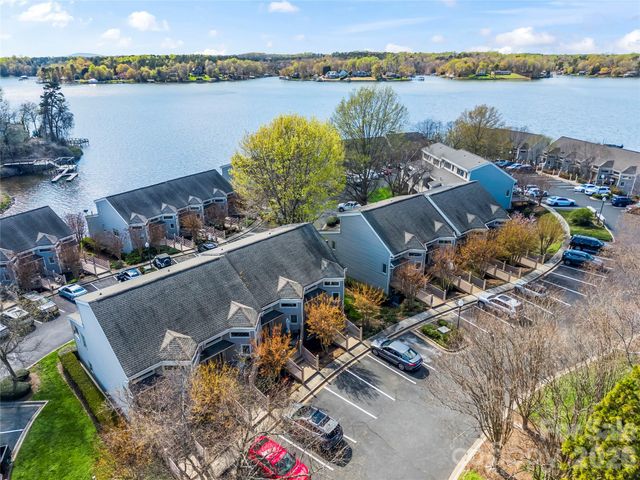 14546 Waterside Drive, Charlotte, NC 28278