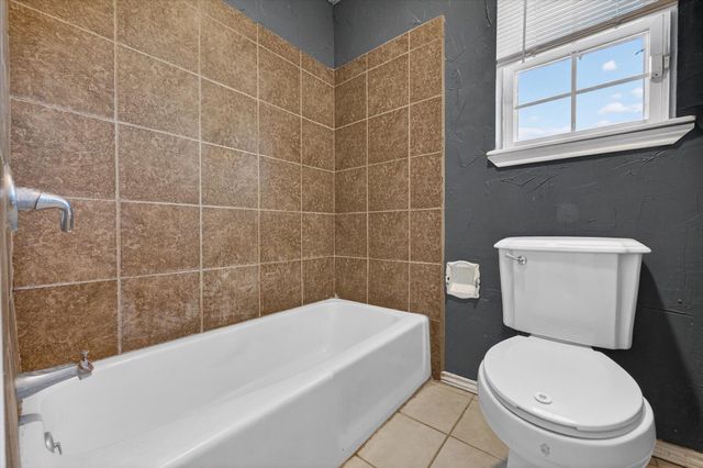 233 E 26th Street, Littlefield, TX 79336