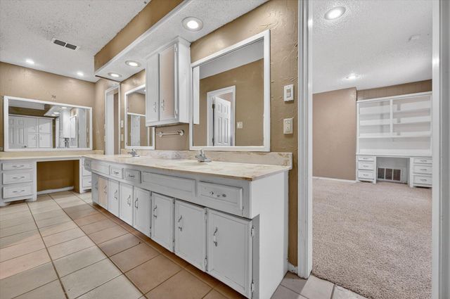 233 E 26th Street, Littlefield, TX 79336