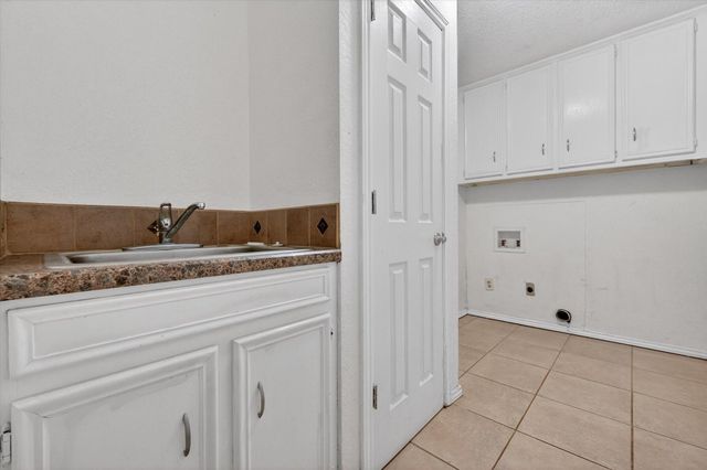 233 E 26th Street, Littlefield, TX 79336