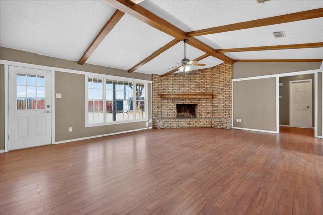 233 E 26th Street, Littlefield, TX 79336