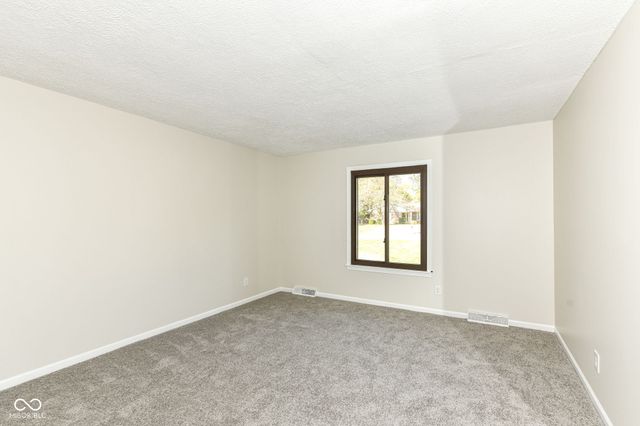 810 Ramblin Road, Greenwood, IN 46142