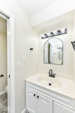 810 Ramblin Road, Greenwood, IN 46142