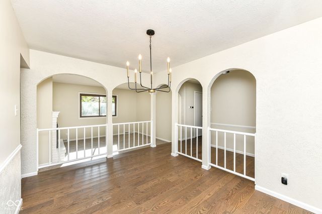 810 Ramblin Road, Greenwood, IN 46142