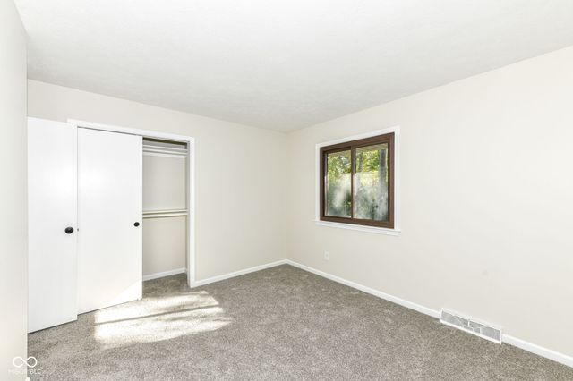 810 Ramblin Road, Greenwood, IN 46142