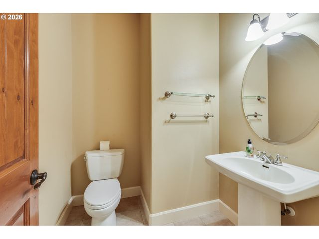 12925 Sw BELL Rd, Sherwood, OR 97140