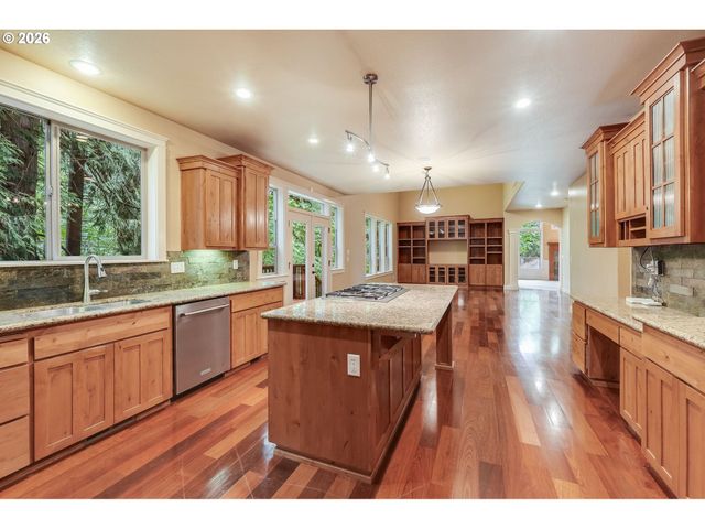 12925 Sw BELL Rd, Sherwood, OR 97140