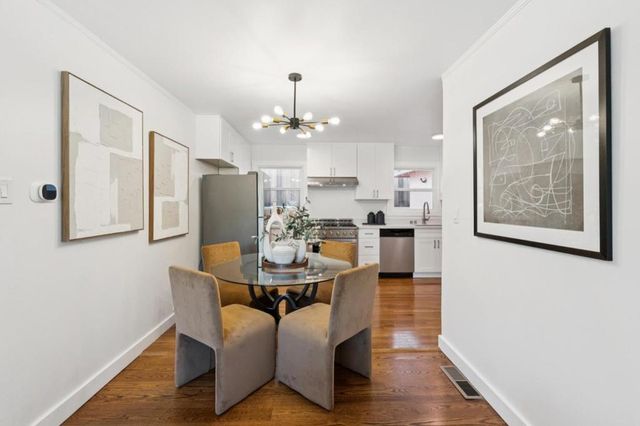 293 W 39th Avenue, San Mateo, CA 94403