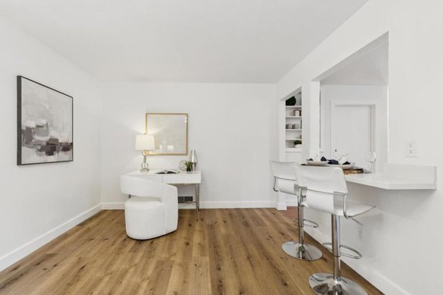 293 W 39th Avenue, San Mateo, CA 94403