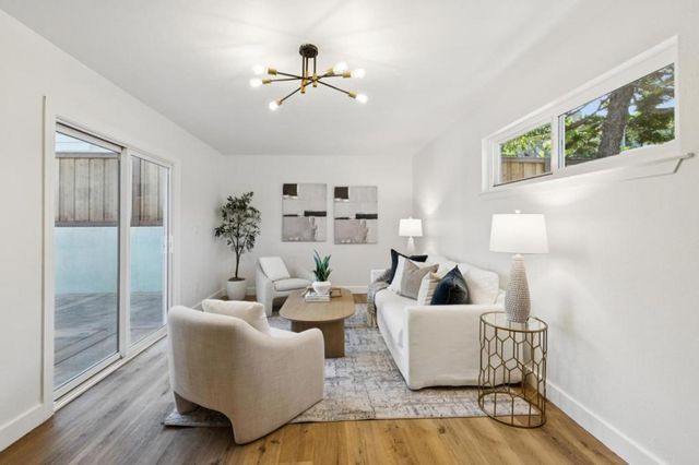 293 W 39th Avenue, San Mateo, CA 94403