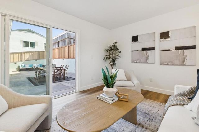 293 W 39th Avenue, San Mateo, CA 94403