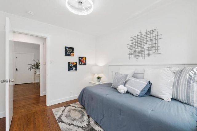 293 W 39th Avenue, San Mateo, CA 94403