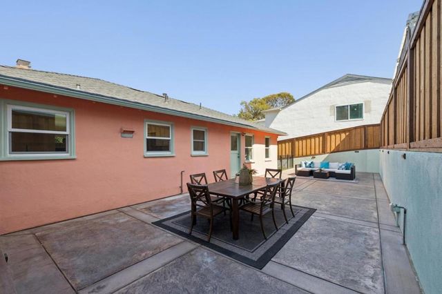 293 W 39th Avenue, San Mateo, CA 94403