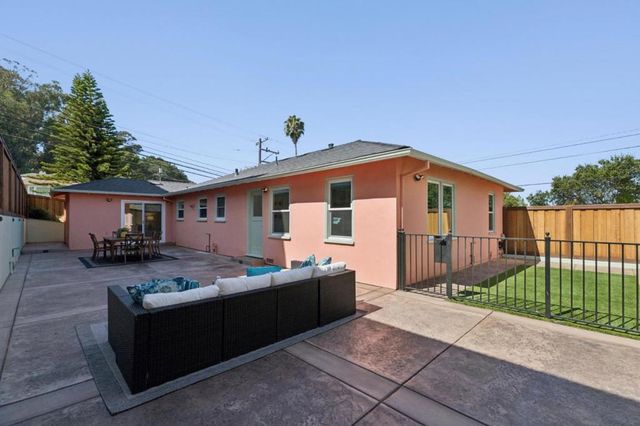 293 W 39th Avenue, San Mateo, CA 94403