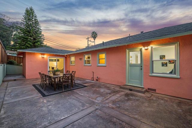 293 W 39th Avenue, San Mateo, CA 94403