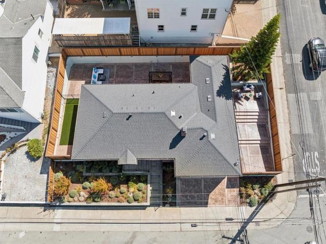 293 W 39th Avenue, San Mateo, CA 94403