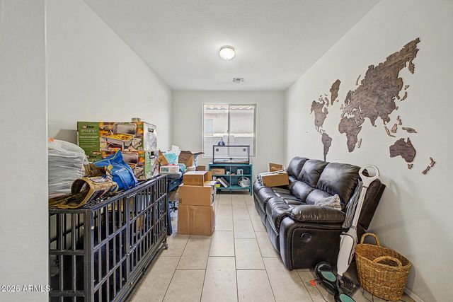 10155 W GOLDEN Lane, Peoria, AZ 85345