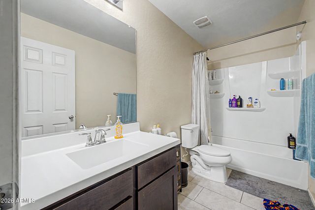 10155 W GOLDEN Lane, Peoria, AZ 85345