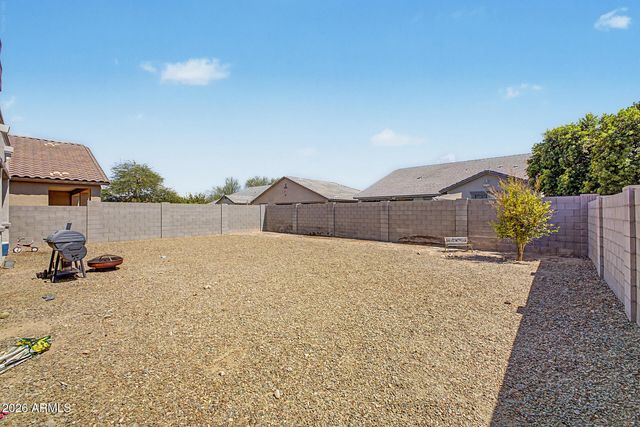 10155 W GOLDEN Lane, Peoria, AZ 85345