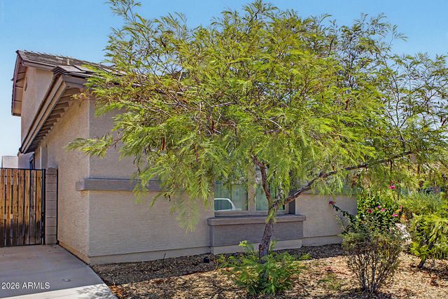 10155 W GOLDEN Lane, Peoria, AZ 85345