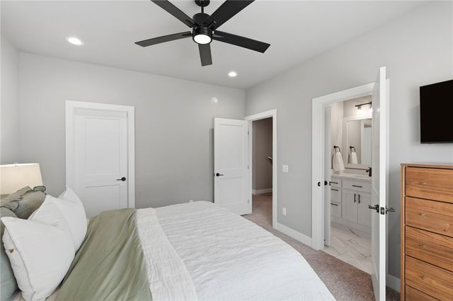 3507 SW Starburst Avenue, Bentonville, AR 72713