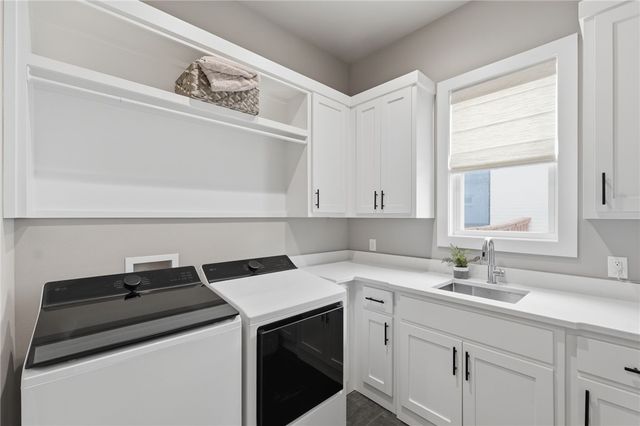 3507 SW Starburst Avenue, Bentonville, AR 72713