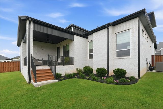 3507 SW Starburst Avenue, Bentonville, AR 72713