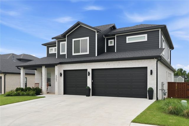 3507 SW Starburst Avenue, Bentonville, AR 72713