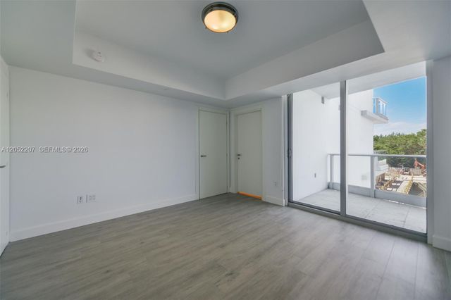 2627 S Bayshore Dr 604, Miami, FL 33133