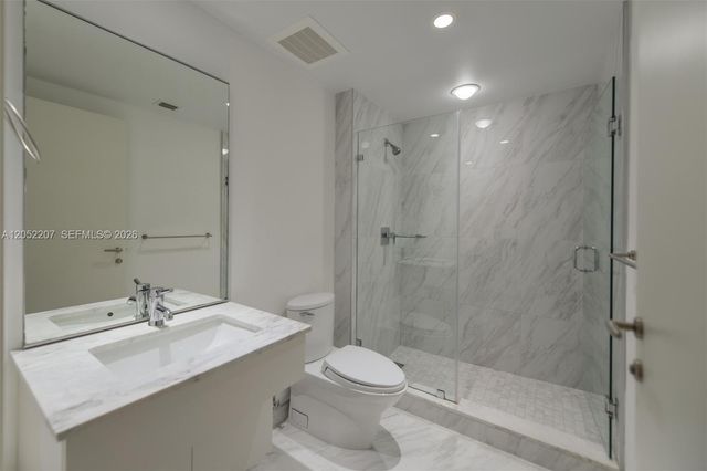 2627 S Bayshore Dr 604, Miami, FL 33133